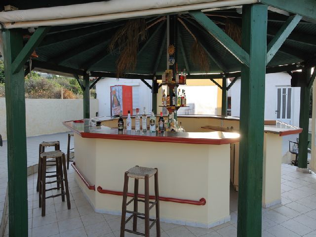 Irini Aparthotel